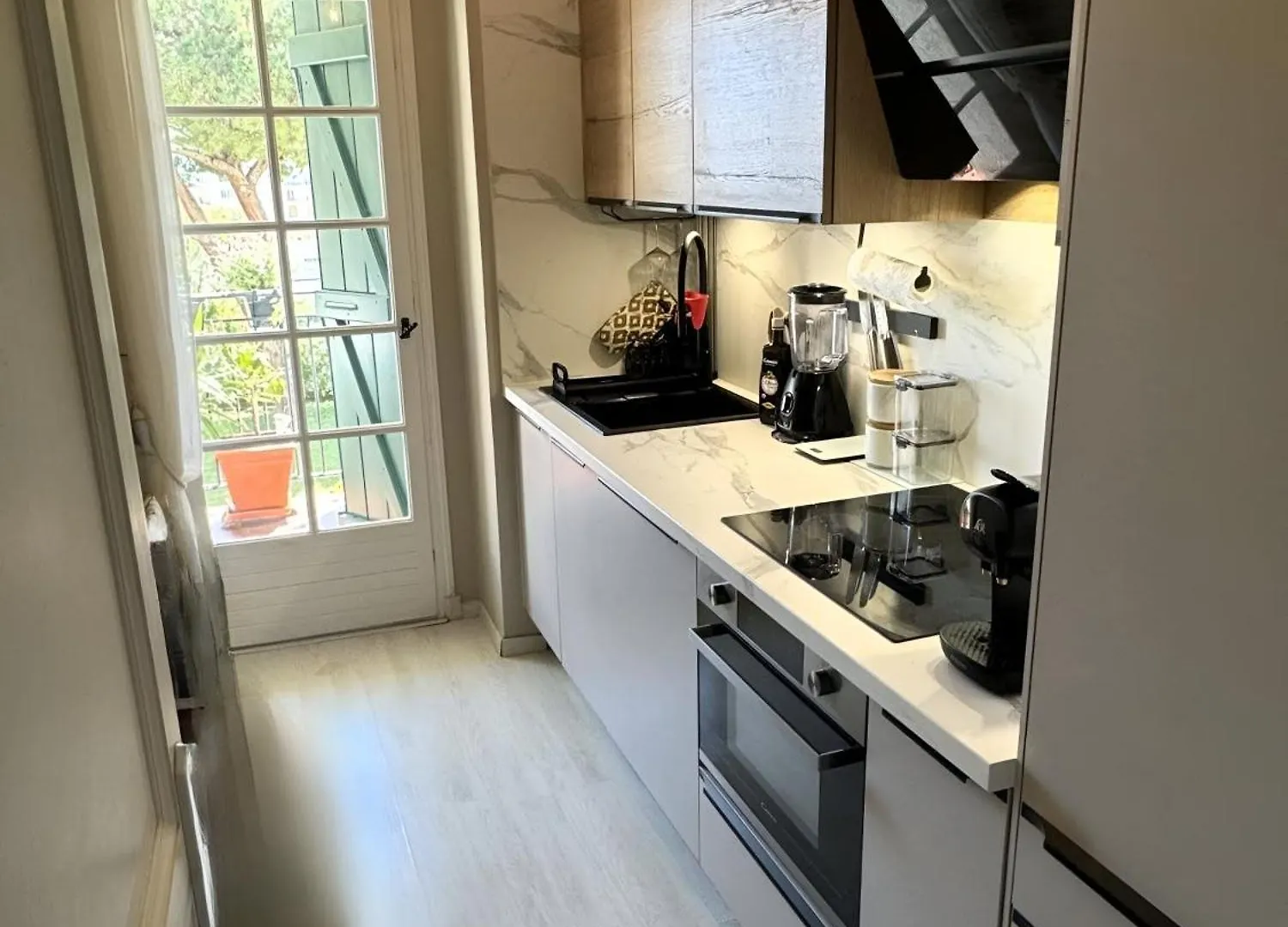 Superb Apartment In Provenzal Residence With Pool Antibes France