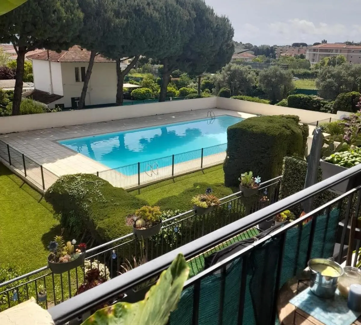 Superb Apartment In Provenzal Residence With Pool Antibes France