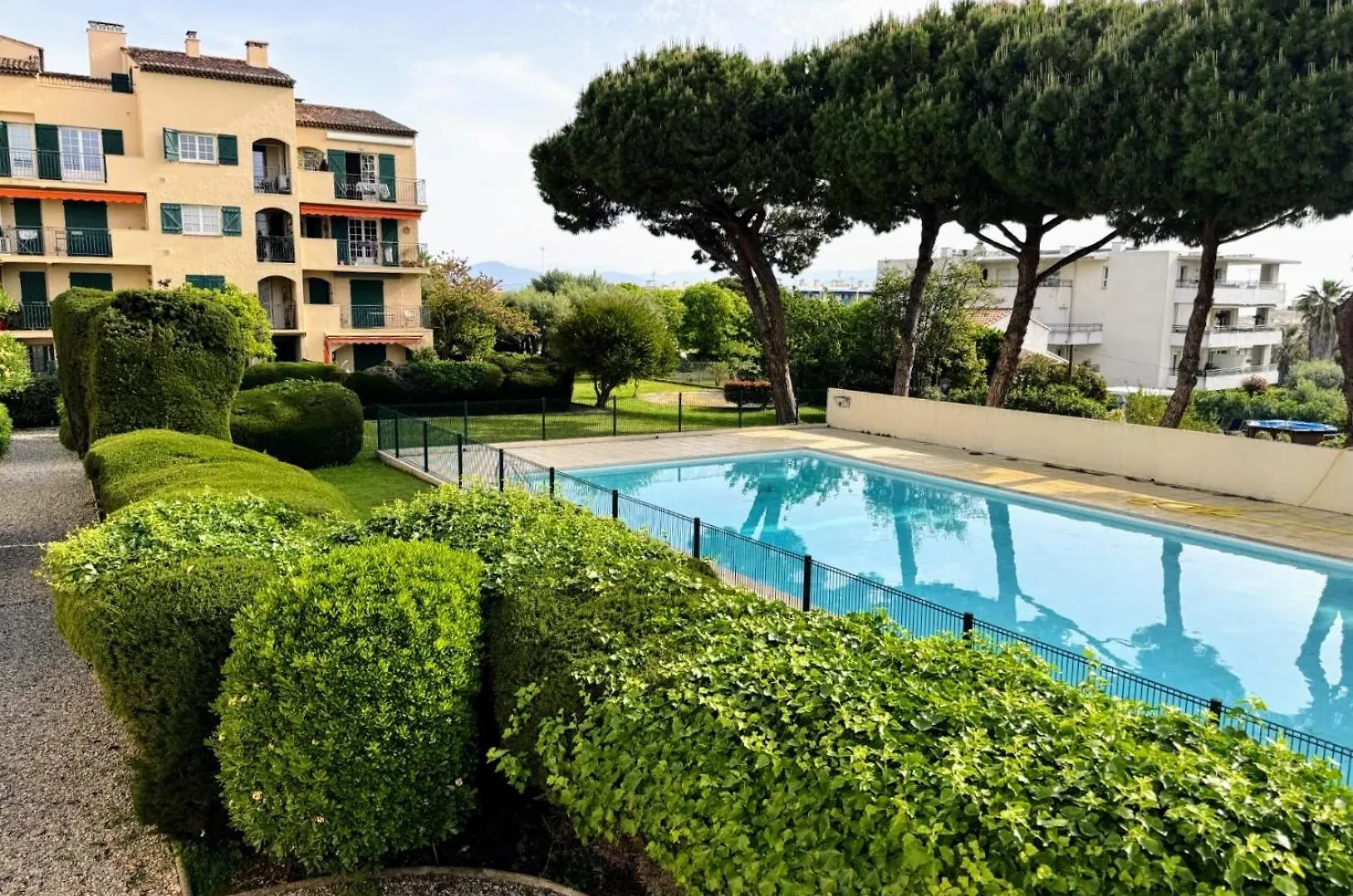 Superb Apartment In Provenzal Residence With Pool Antibes